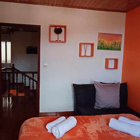 Casa Central - Peceful Mountain Retreat In Calheta Ribeira do Raposo 外观 照片